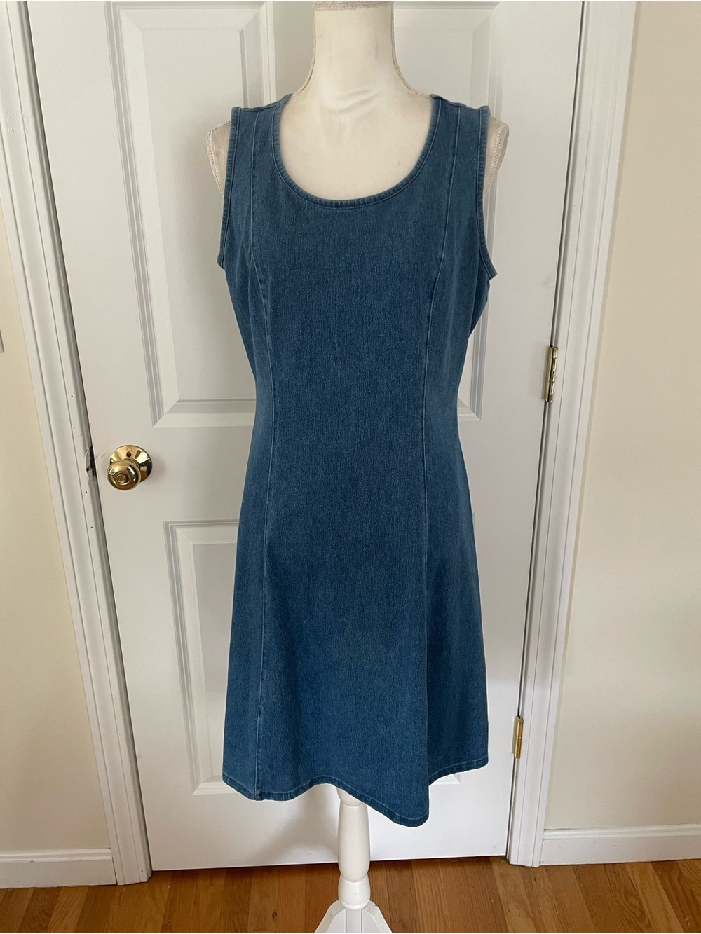 Denim&Co Sleeveless Midi Denim Dress in Blue